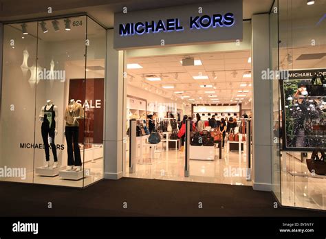 michael kors outlet sale canada